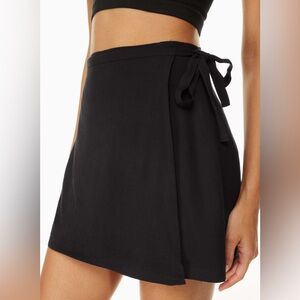 NWT Aritzia Sunday Best Dawson Wrap Mini Skirt - S
